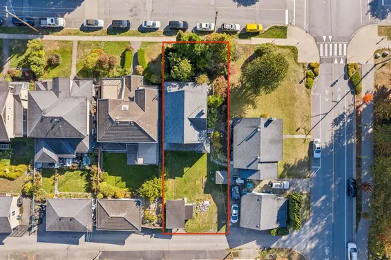 358 West 16th Street, North Vancouver For Sale - image 4