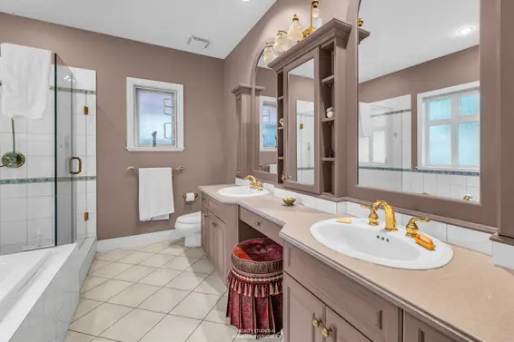 563 Esquimalt Avenue, West Vancouver For Sale - image 16