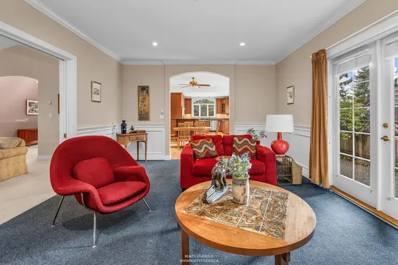 563 Esquimalt Avenue, West Vancouver For Sale - image 6