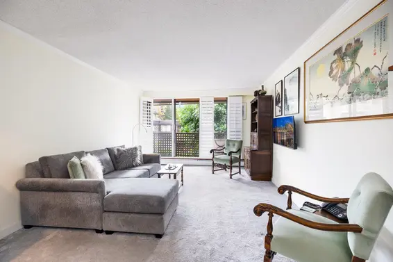 209 141 West 13th Street, North Vancouver For Sale - image 3