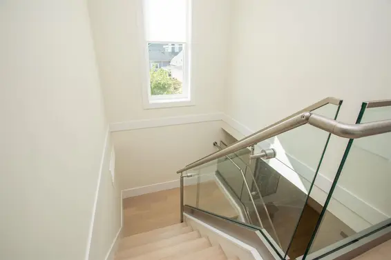 341 East 13th Street, North Vancouver For Sale - image 19