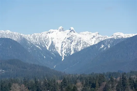 2004 145 St. Georges Avenue, North Vancouver For Sale - image 14