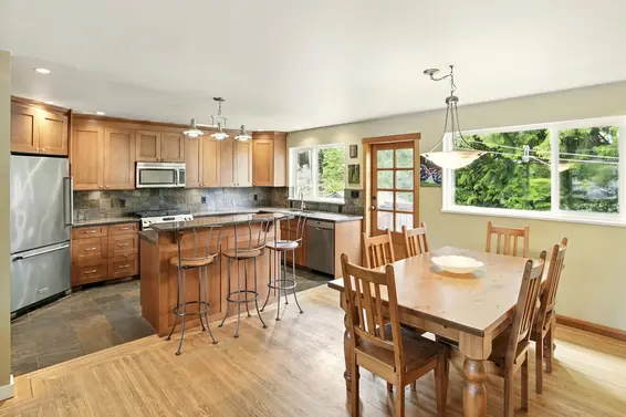 2645 Poplynn Drive, North Vancouver For Sale - image 10
