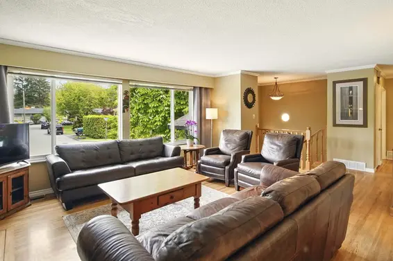 2645 Poplynn Drive, North Vancouver For Sale - image 6