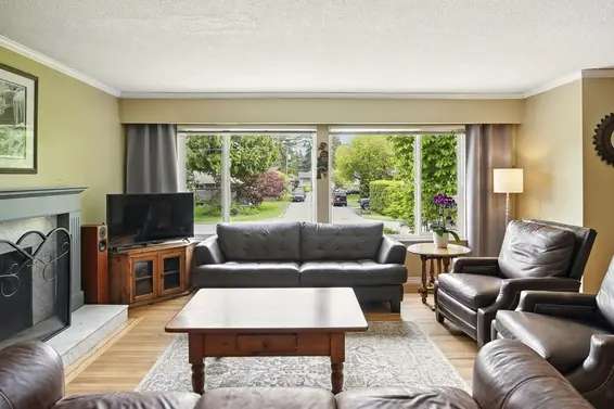 2645 Poplynn Drive, North Vancouver For Sale - image 7