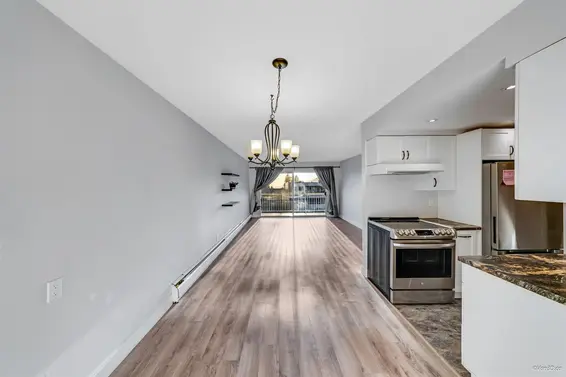 320 3080 Lonsdale Avenue, North Vancouver For Sale - image 6