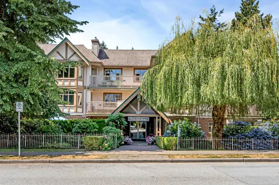 413 2059 Chesterfield Avenue, North Vancouver