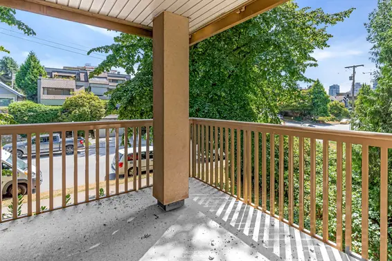 413 2059 Chesterfield Avenue, North Vancouver For Sale - image 14