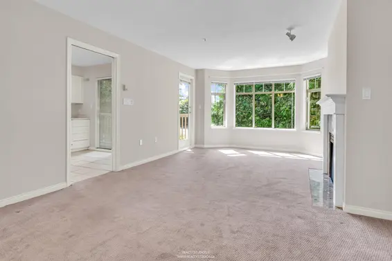 413 2059 Chesterfield Avenue, North Vancouver For Sale - image 6
