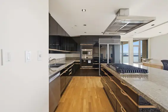 5 2250 Bellevue Avenue, West Vancouver For Sale - image 22