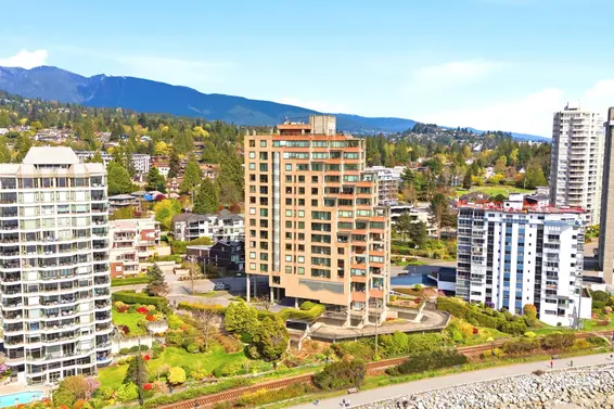 5 2250 Bellevue Avenue, West Vancouver For Sale - image 3