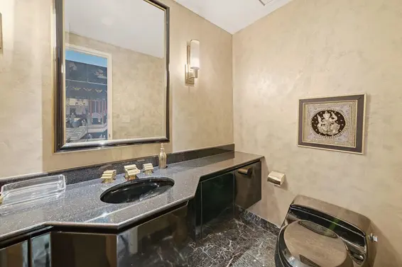 5 2250 Bellevue Avenue, West Vancouver For Sale - image 31