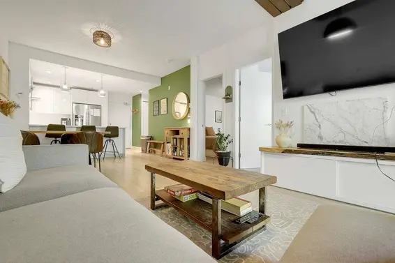 302 733 West 3rd Street, North Vancouver For Sale - image 7