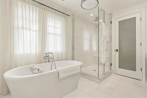 1398 Lawson Avenue, West Vancouver For Sale - image 28