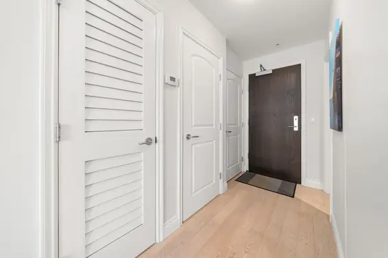 313 175 Victory Ship Way, North Vancouver For Sale - image 25