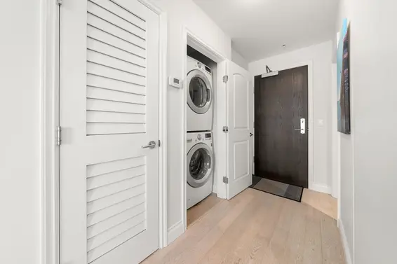 313 175 Victory Ship Way, North Vancouver For Sale - image 26