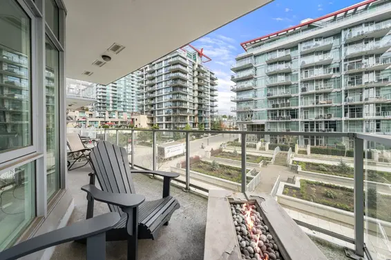 313 175 Victory Ship Way, North Vancouver For Sale - image 5