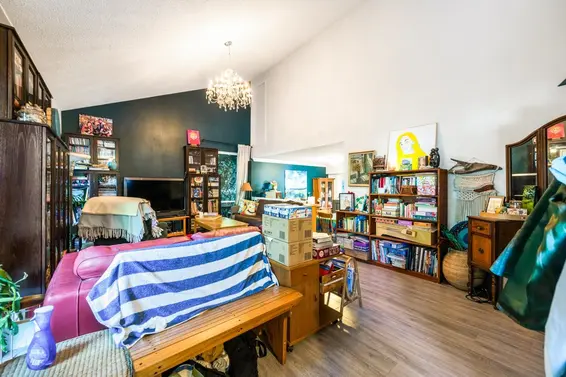 5261 Cliffridge Avenue, North Vancouver For Sale - image 14