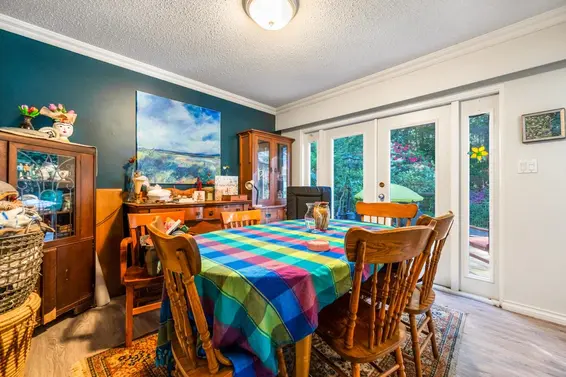 5261 Cliffridge Avenue, North Vancouver For Sale - image 4