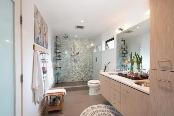 1930 Panorama Drive, North Vancouver For Sale - image 26