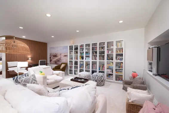 1930 Panorama Drive, North Vancouver For Sale - image 30