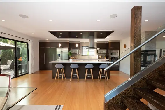 1930 Panorama Drive, North Vancouver For Sale - image 8