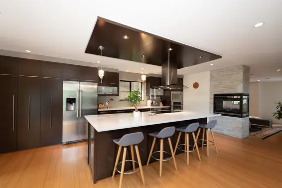 1930 Panorama Drive, North Vancouver For Sale - image 9