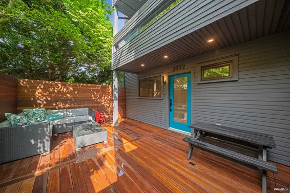 2022 Chesterfield Avenue, North Vancouver For Sale - image 32