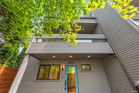 2022 Chesterfield Avenue, North Vancouver For Sale - image 34
