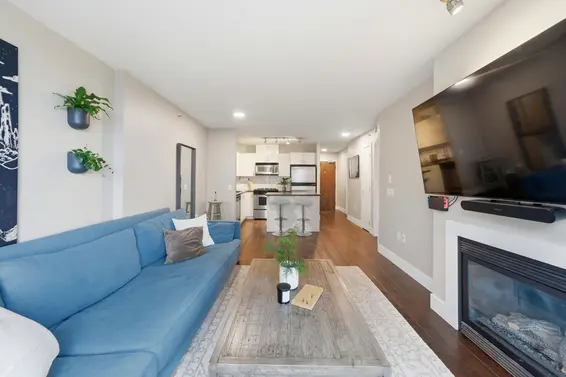 405 155 West 1st Street, North Vancouver For Sale - image 12