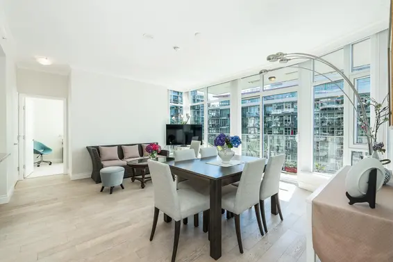 703 175 Victory Ship Way, North Vancouver For Sale - image 18