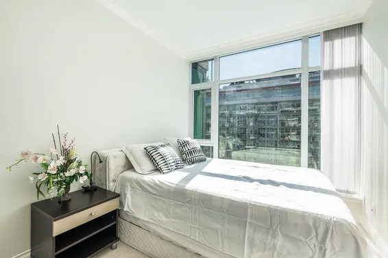 703 175 Victory Ship Way, North Vancouver For Sale - image 24
