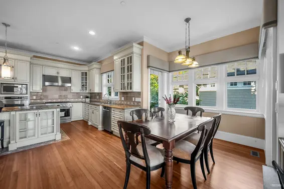 2263 Lythe Court, West Vancouver For Sale - image 29