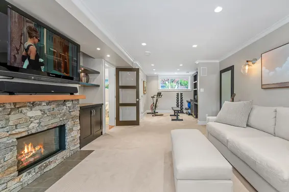 4390 Cheviot Road, North Vancouver For Sale - image 16