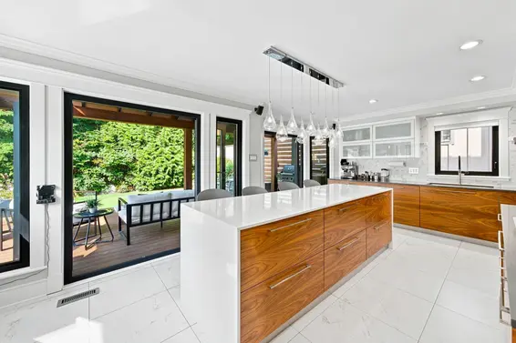 2323 Badger Road, North Vancouver For Sale - image 13