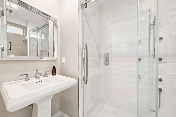 2323 Badger Road, North Vancouver For Sale - image 25