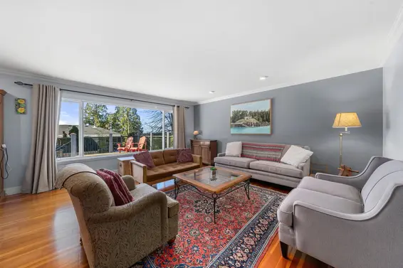 759 Winona Avenue, North Vancouver For Sale - image 9