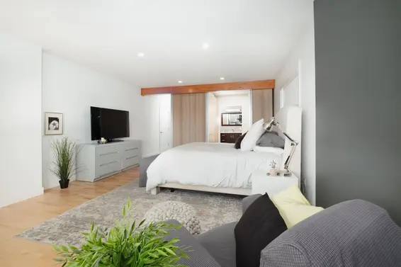 1095 West Keith Road, North Vancouver For Sale - image 13