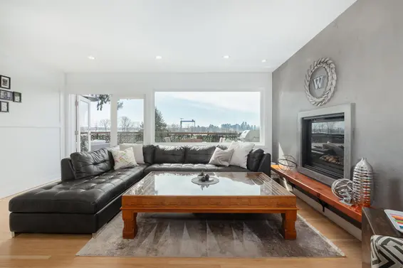 1095 West Keith Road, North Vancouver For Sale - image 6