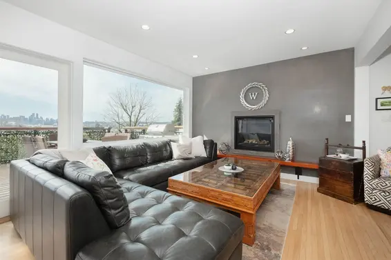 1095 West Keith Road, North Vancouver For Sale - image 7