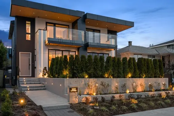 322 East 18 Street, North Vancouver