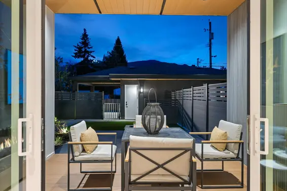 322 East 18 Street, North Vancouver For Sale - image 12