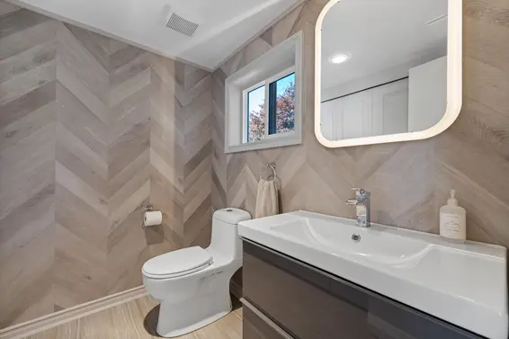 412 East 2nd Street, North Vancouver For Sale - image 10