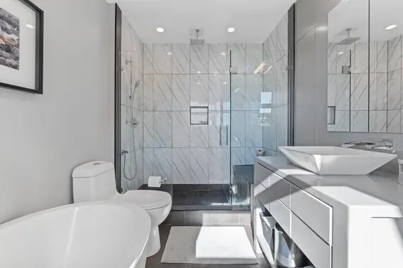 412 East 2nd Street, North Vancouver For Sale - image 17