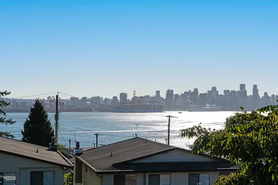 412 East 2nd Street, North Vancouver For Sale - image 31