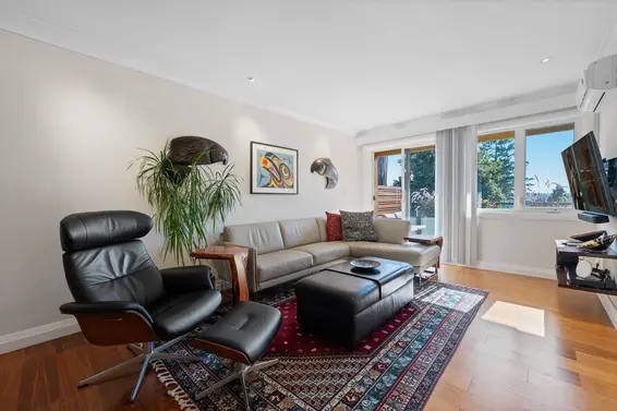 412 East 2nd Street, North Vancouver For Sale - image 9