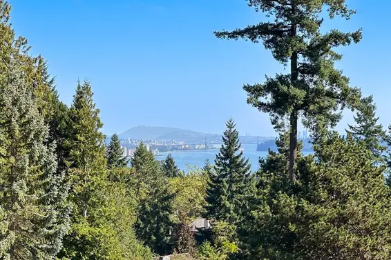 4825 Headland Close, West Vancouver