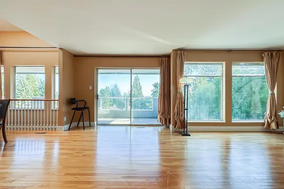 4825 Headland Close, West Vancouver For Sale - image 3