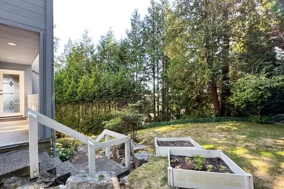 4825 Headland Close, West Vancouver For Sale - image 36