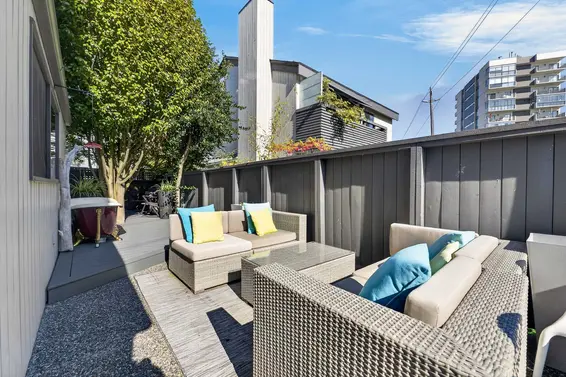 1880 Bellevue Avenue, West Vancouver For Sale - image 17
